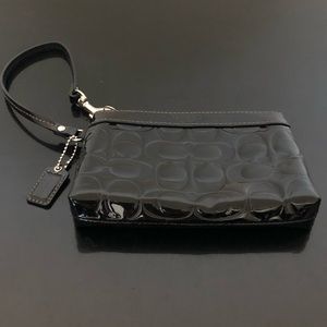 Coach Wristlet Black Patent Leather